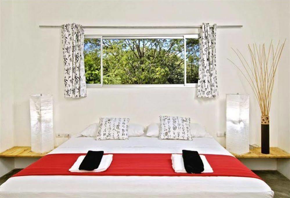 15 Love Bed & Breakfast Тамариндо Экстерьер фото